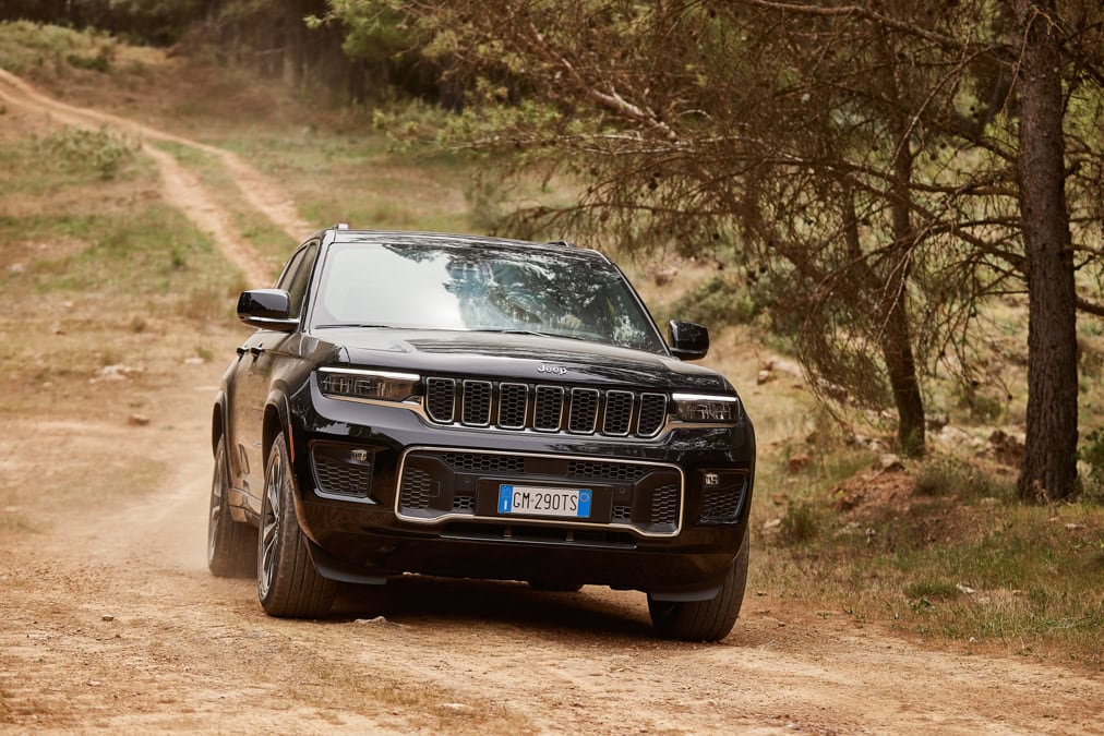 Nuova Jeep Grand Cherokee 4xe in Italia a partire da 82.000 €