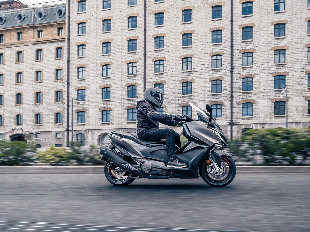 Kymco AK550 Premium