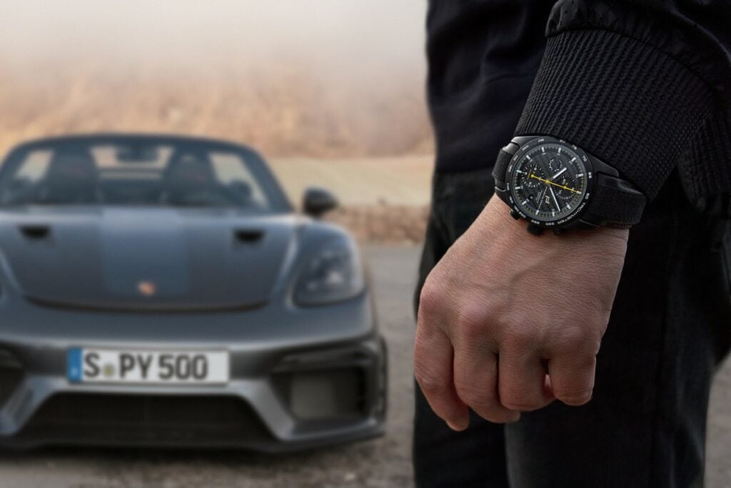 Porsche Design Chronograph 718 Spyder RS: la tecnologia del motorsport al polso