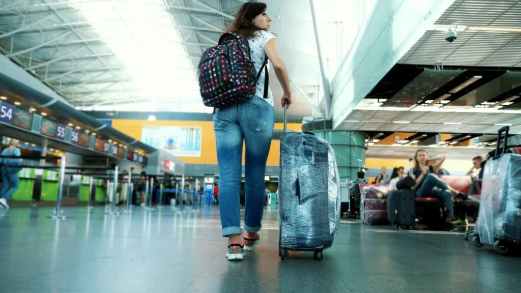 Quanto tempo prima della partenza devo arrivare in aeroporto?