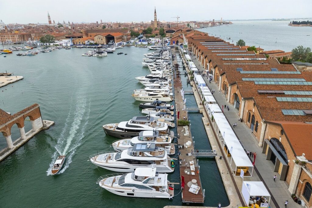 Salone Nautico Venezia 2023: oltre 50 imbarcazioni elettriche esposte, tutte le novità