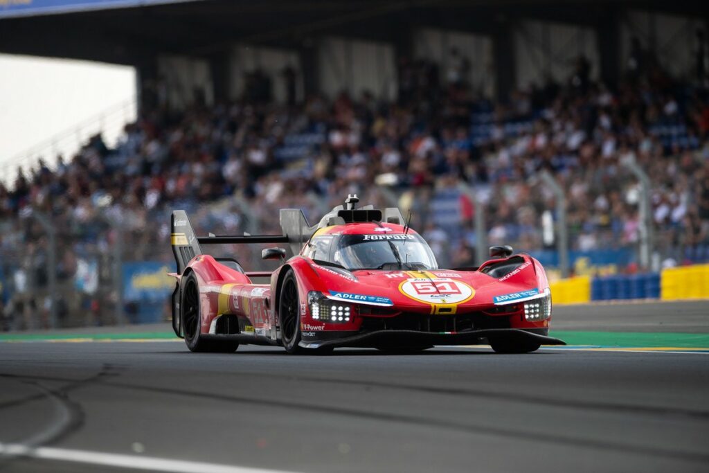 24 Ore di Le Mans: Ferrari 499P vince al debutto