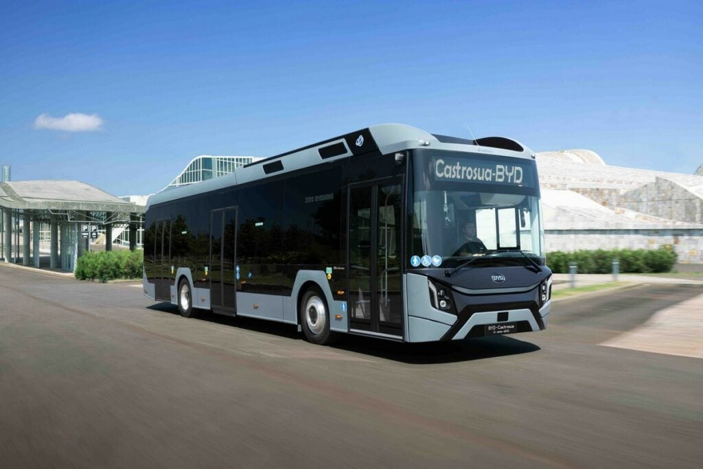 Il BYD Castrosua eBus ha un’autonomia di oltre 450 km con una singola carica