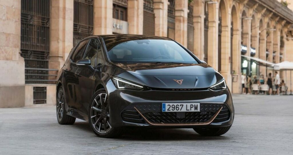 Cupra Born Impulse e Born Impulse +: le due versioni speciali in edizione limitata