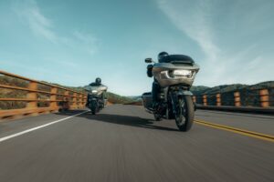 Harley-Davidson CVO Street Glide e Road Glide 2023