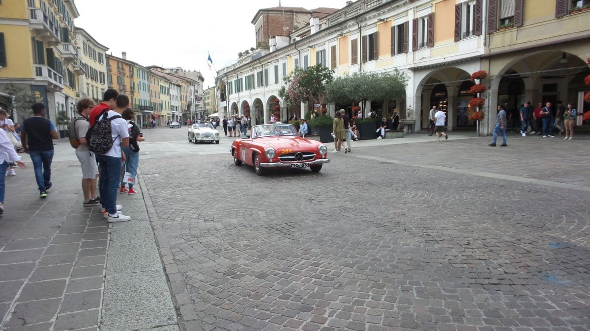 competizione 1000 Miglia