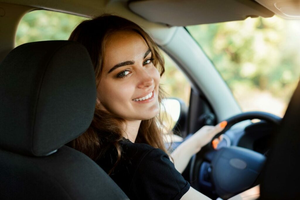 Come guidare in gravidanza: suggerimenti e consigli in automobile