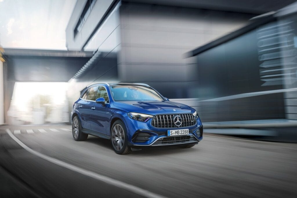 Mercedes-AMG GLC: GLC 63 S E Performance è il primo SUV ibrido ad alte prestazioni