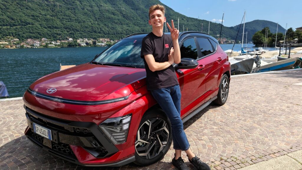 Ho provato la Hyundai Nuova Kona Hybrid in un percorso tre volte artistico