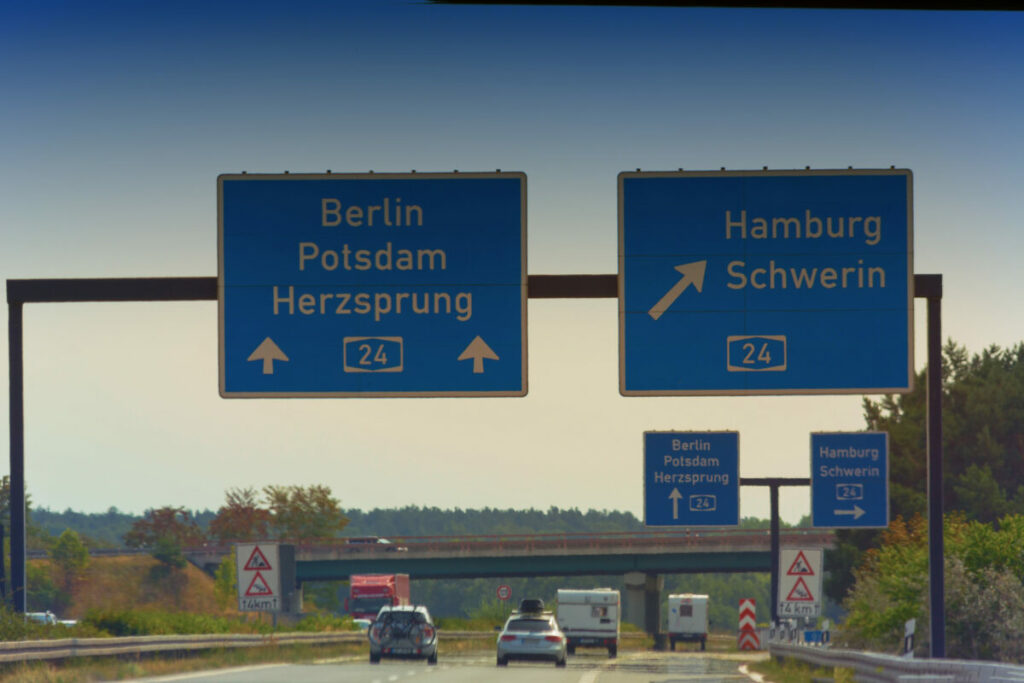 Autostrade gratis in Europa e dove si paga bollino o il pedaggio