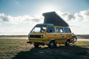 portabici camper Foto di Tobias Weinhold su Unsplash