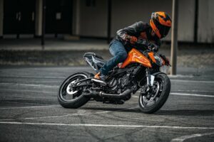 KTM 125 Duke 2024 (2)