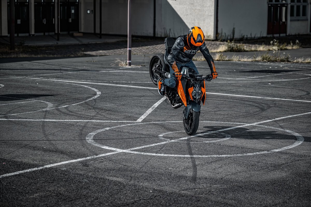 KTM 390 Duke 2024