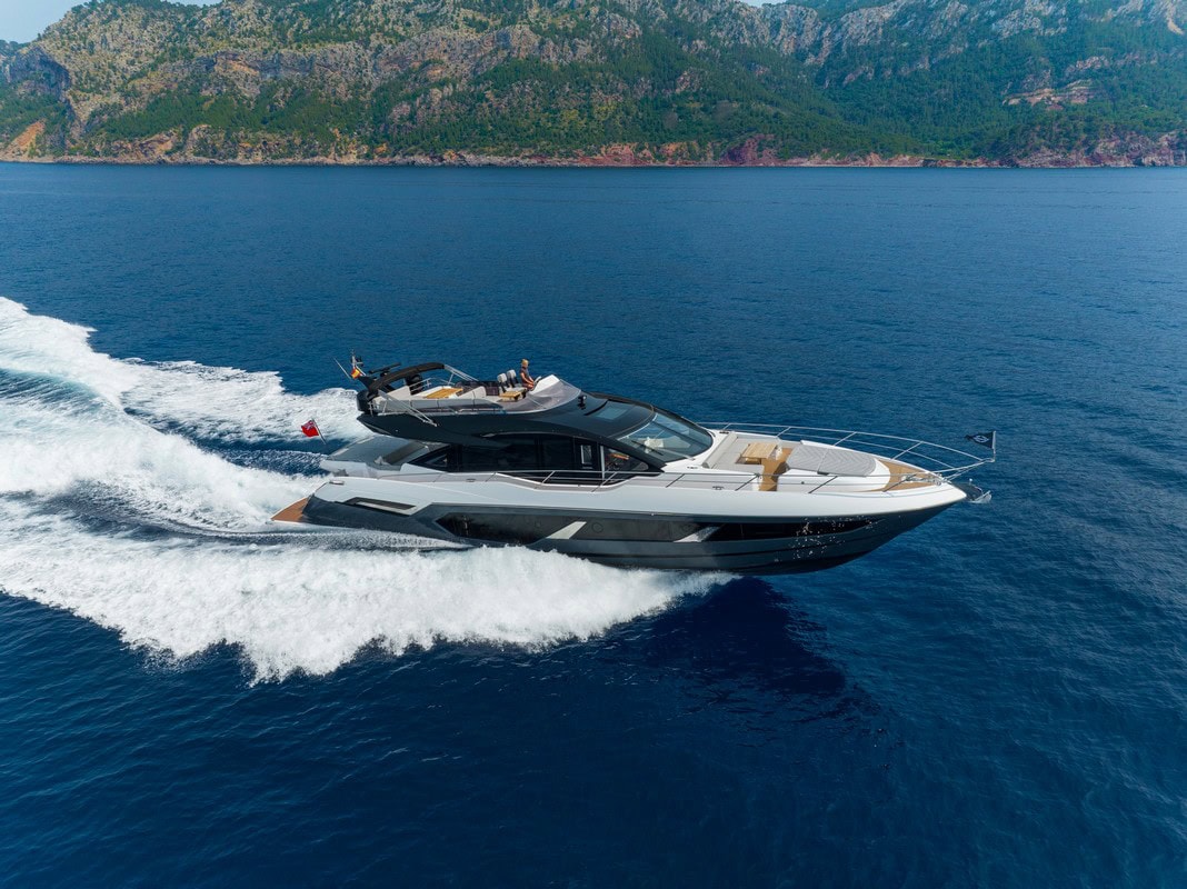 Sunseeker Salone Nautico Genova 2023