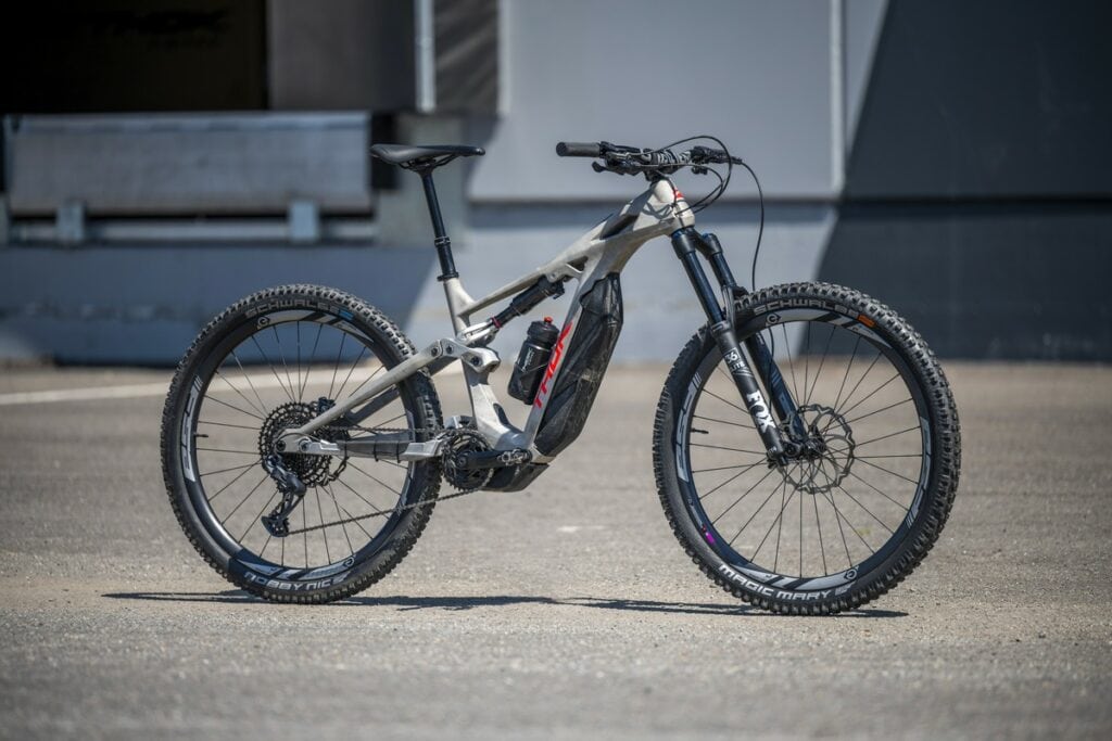 Thok Project 4: il primo prototipo di e-mtb full suspended utilizzabile realizzato con tecnologia stampata in 3D