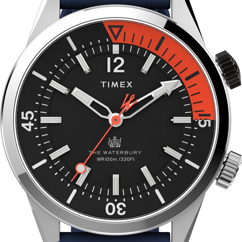 Timex Waterbury 2023: i due nuovi orologi diver sporty-chic
