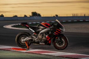 Aprilia RS 457 (1)