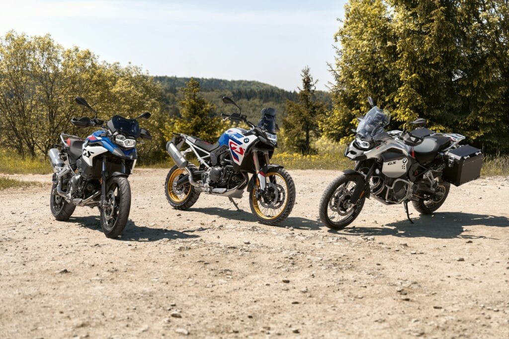 BMW Motorrad F 900 GS, F 900 GS Adventure e F 800 GS: le nuove enduro touring