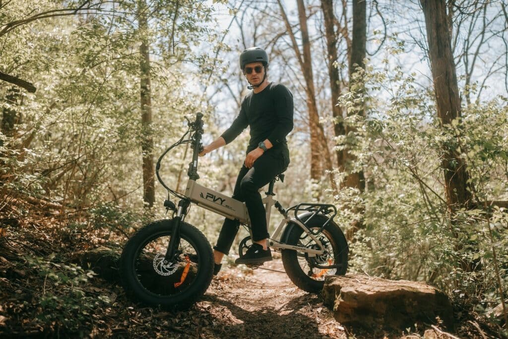 Bici Elettrica PVY Z20 Plus 500 e 1000: versatilità e potenza su ogni tipo di terreno