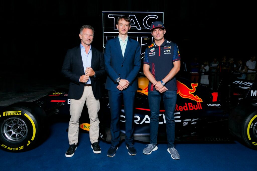 F1 GP Monza 2023 Tag Heuer Milano: Max Verstappen e Christian Horner inaugurano la boutique meneghina