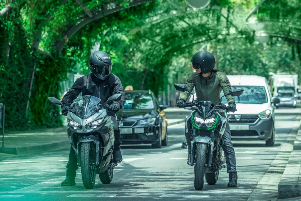 Kawasaki Z e-1 e Ninja e-1: le nuove moto a emissioni zero