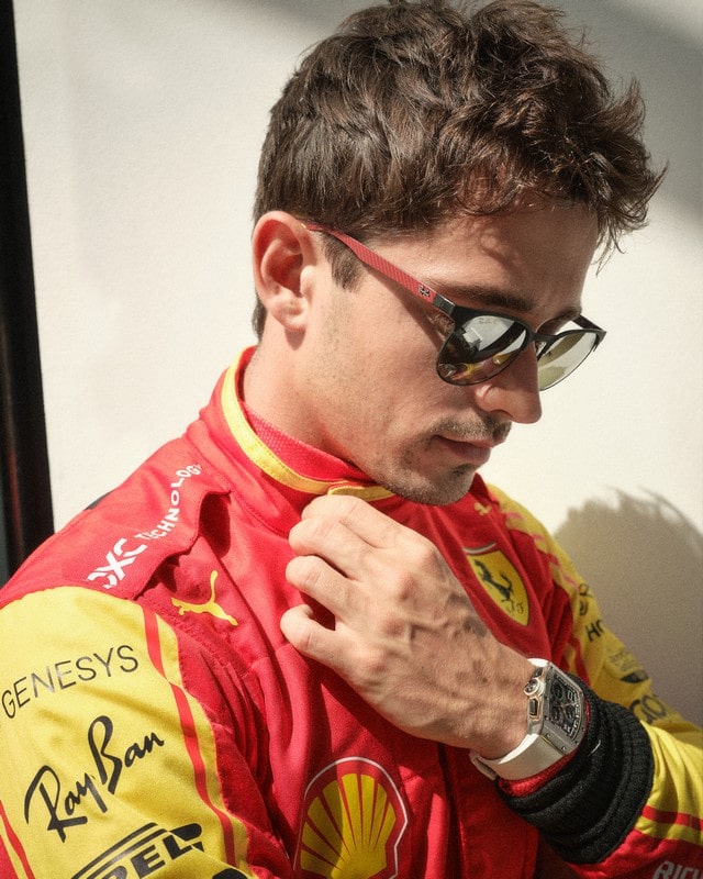 Ray Ban Scuderia Ferrari 2023 gli occhiali da sole Monza Limited