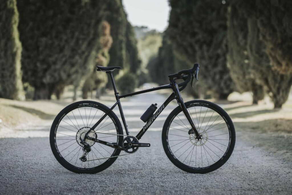 Merida Silex, nuova bici gravel per uso turistico e bikepacking