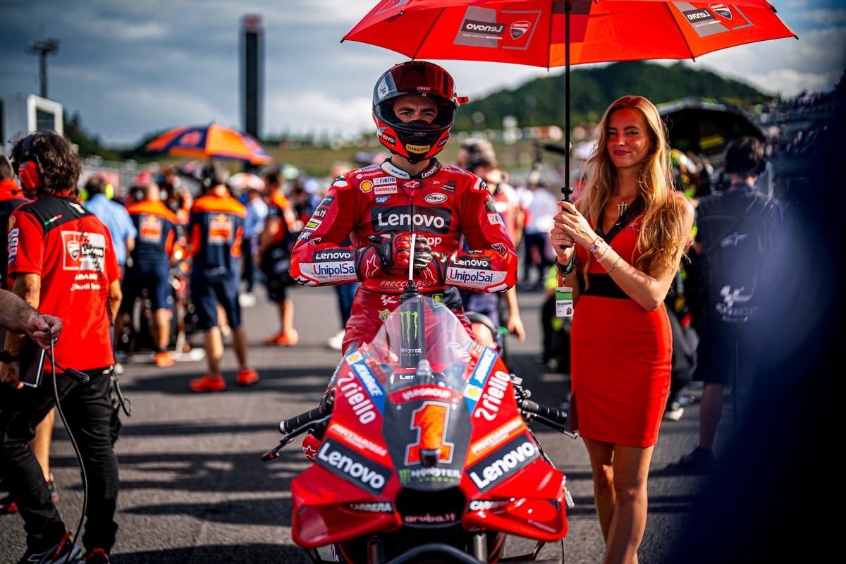 Ducati MOTOGP girls