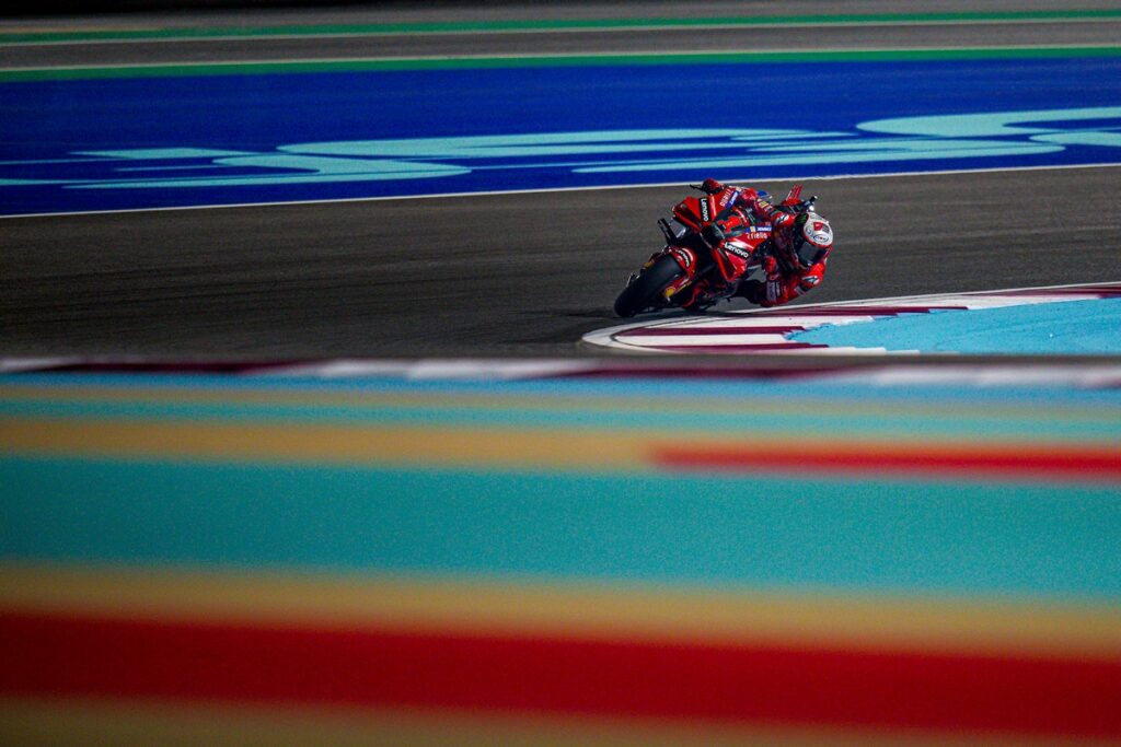 Orari MotoGP Valencia 2023 su TV8 e in diretta su SKY e NOW