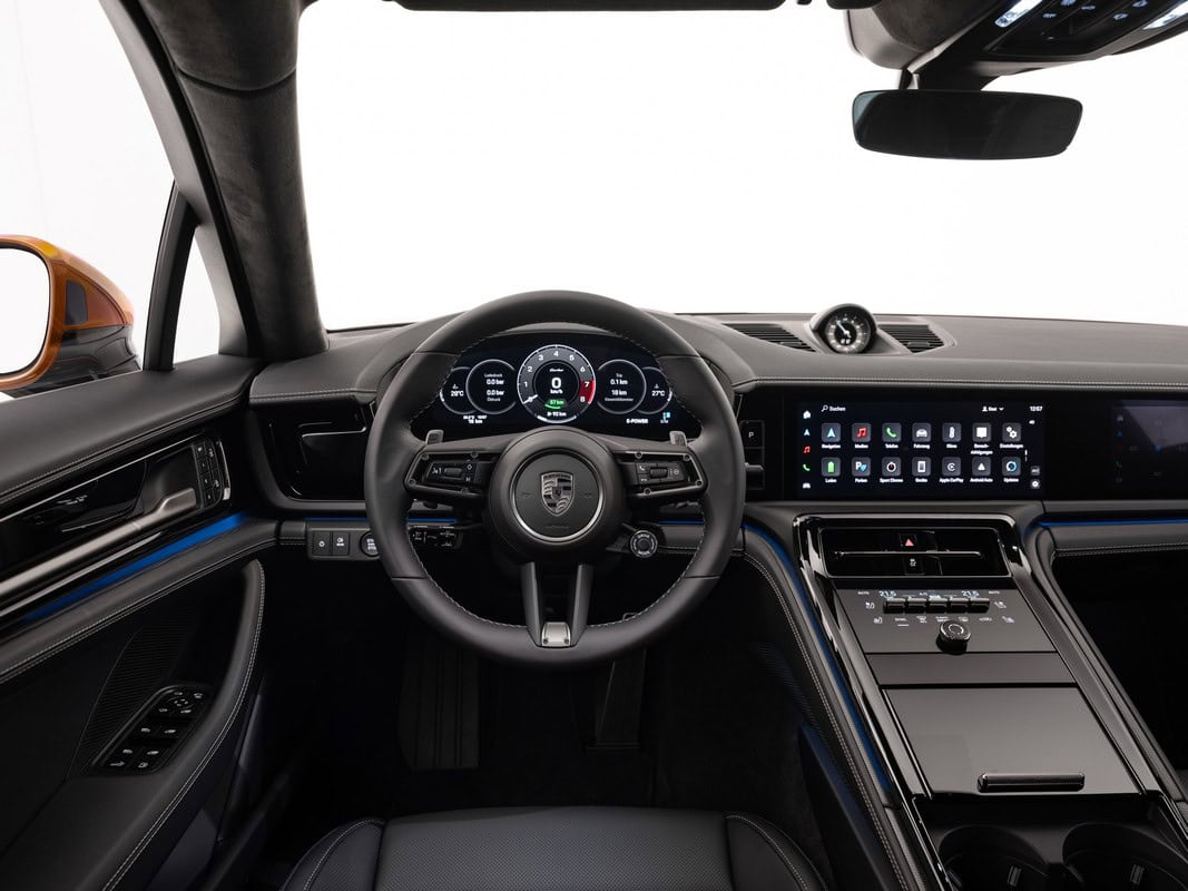 Porsche Panamera 2024 motore, prezzo e caratteristiche