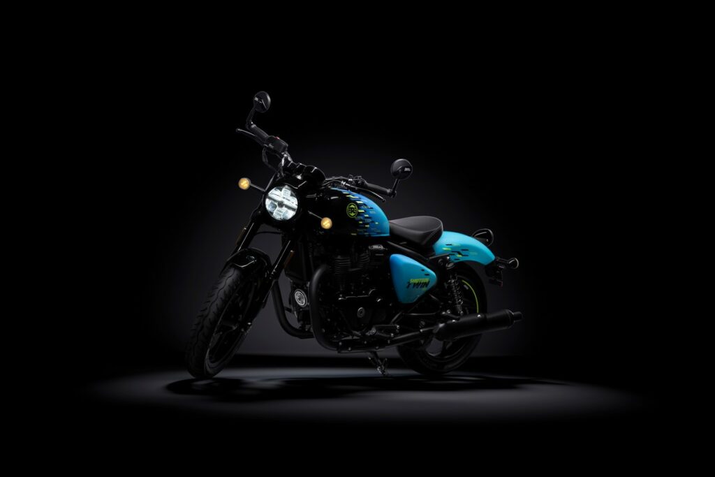 Royal Enfield Shotgun 650 Motoverse Edition: la nuova roadster neo-retrò