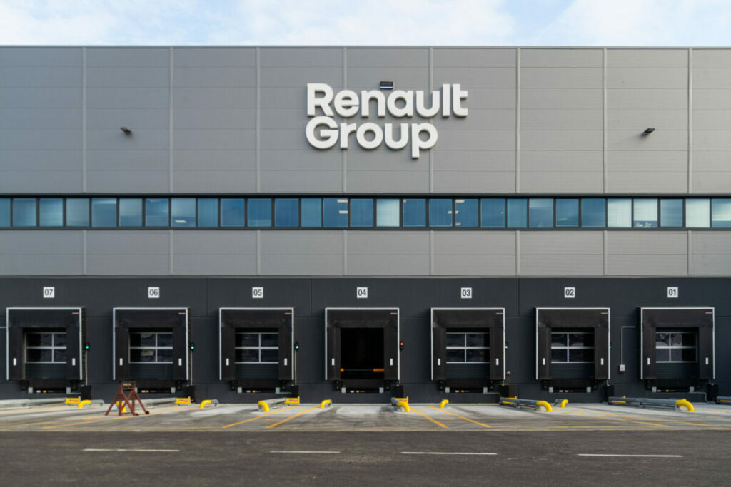 Sono entrato nel nuovissimo Centro di Distribuzione Europeo del Gruppo Renault: ecco cosa ho visto