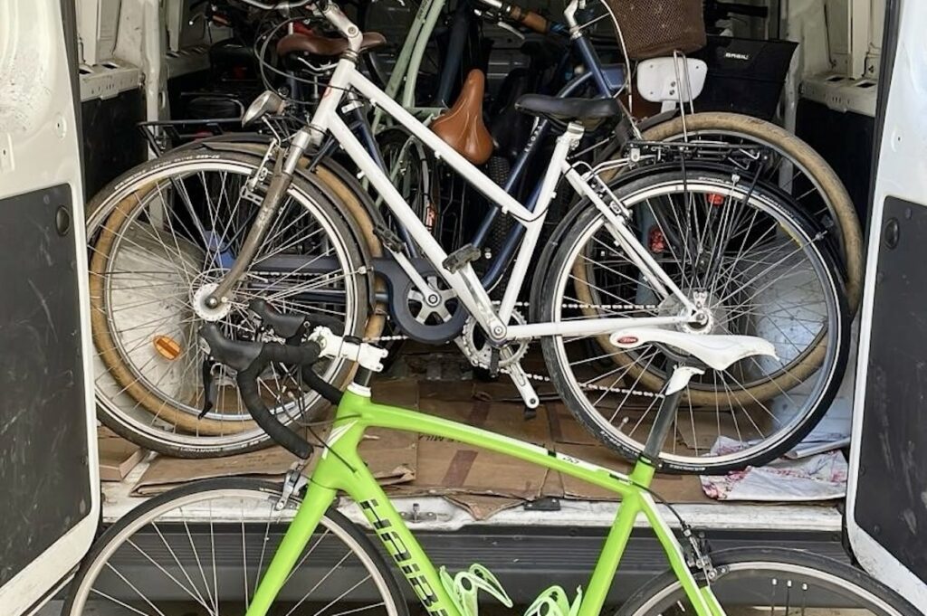 Ritrovate biciclette rubate da 10.000 euro a Milano