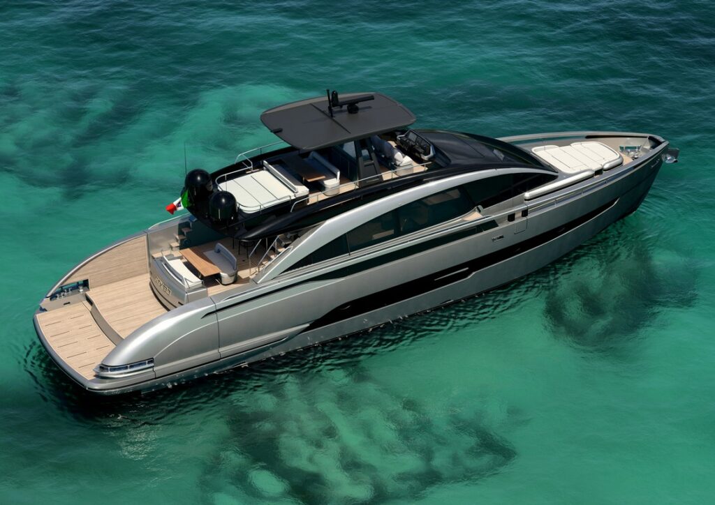 Pershing GTX80: il nuovo yacht tutto prestazioni e sportività