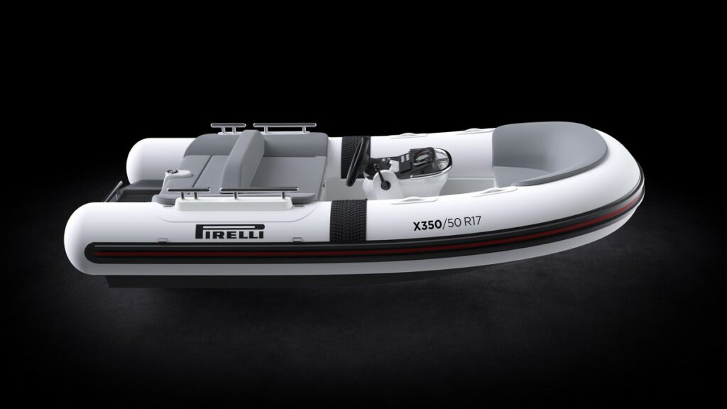 Sacs Tecnorib al Boot di Düsseldorf 2024 con Pirelli X350 e X400