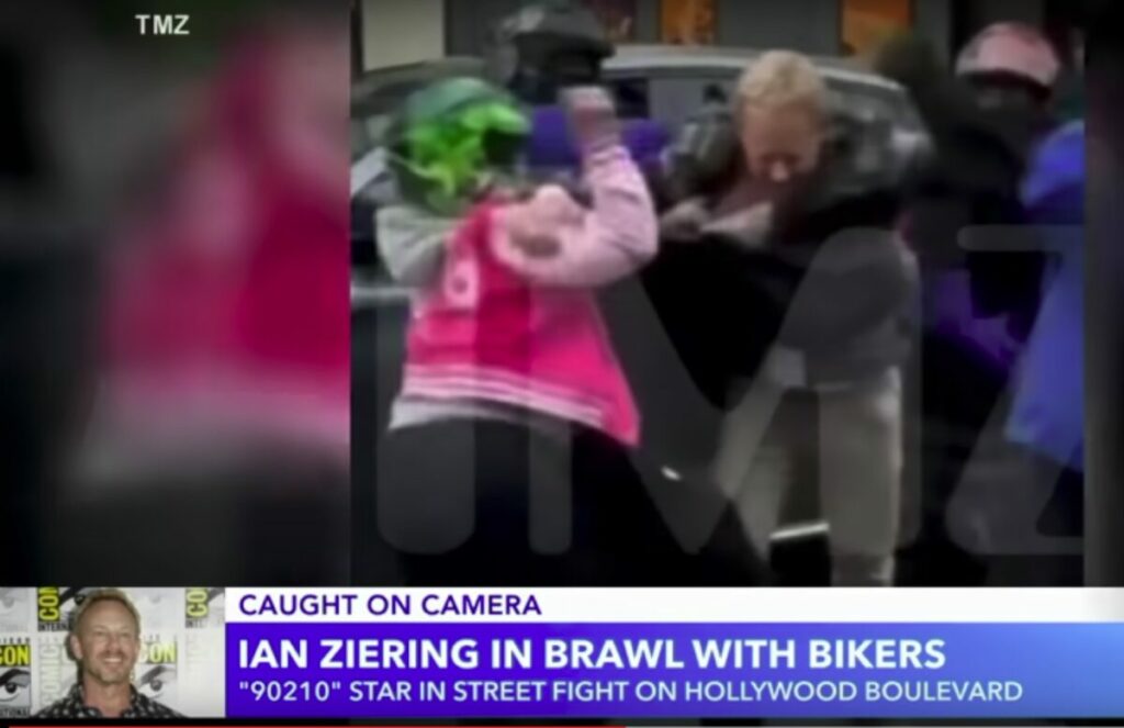 Ian Ziering di Beverly Hills 90210 aggredito da alcuni motociclisti in strada ad Hollywood