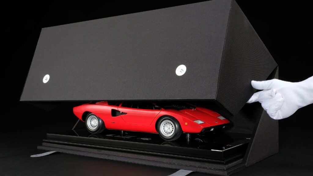 Amalgam Lamborghini Countach e Revuelto, i super modellini da 17.000 €