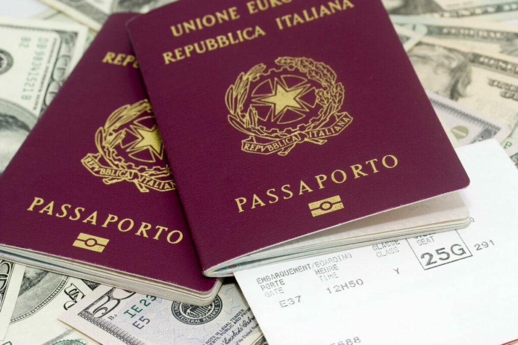 Passaporto elettronico: guida completa per richiederlo