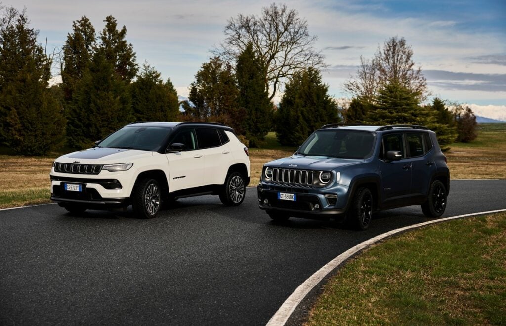 Jeep Renegade e Compass 2024: le nuove versioni e-Hybrid