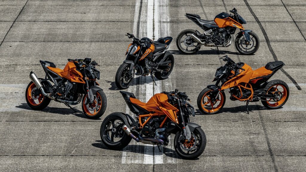 KTM Powerparts 2024: gli accessori dedicati alla gamma naked