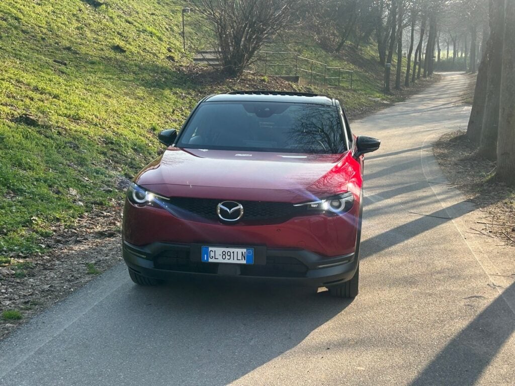 Mazda MX-30 e-SKYACTIV EV: l’ho provata e vi posso dire che…