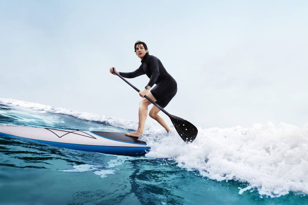 Lo smartwatch è dotato di oltre 100 modalità sportive