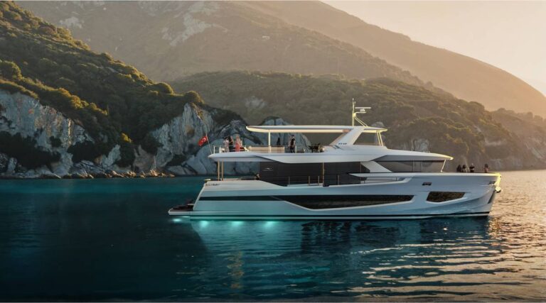 Numarine 27XP: debutto a Cannes per il nuovo explorer da 27 metri