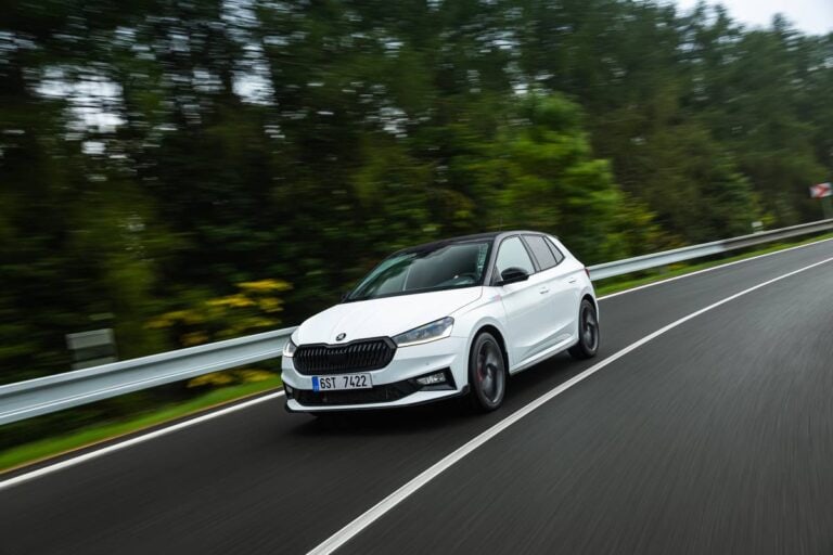 Škoda Fabia 130: l’omaggio sportivo ai 130 anni del marchio