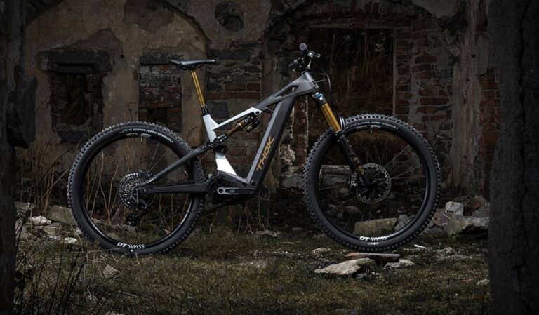 Thok TP4 Limited Edition 2026: 50 e-MTB all-mountain in livrea Gold