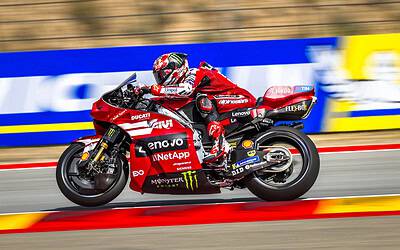 MotoGP GP Aragon, pole di Bezzecchi per 89 millesimi: Marquez cade nel finale della Q2