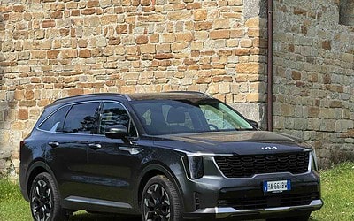 Kia Sorento 2.2 CRDi 4WD DCT, prova su strada: il diesel da grande viaggiatrice